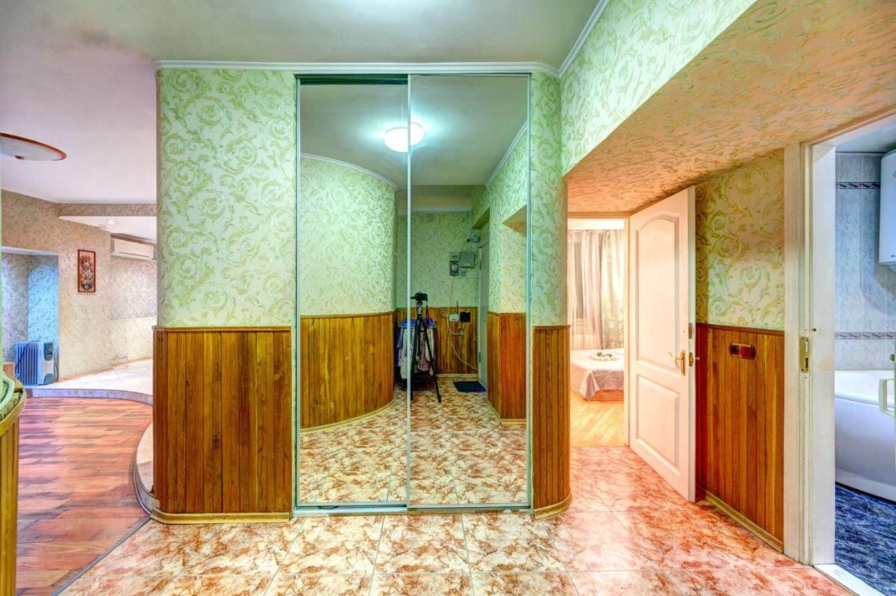 كييف Apartments Of Bogdan Khmelnitsky المظهر الخارجي الصورة